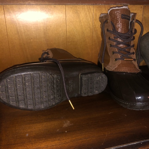 MICHAEL KORS Leather/Rubber Boots - Picture 2 of 11